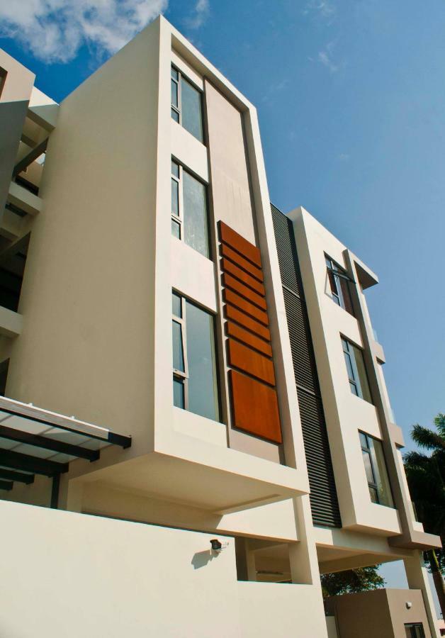 Avya'S Studio 113 At Ebene Square, Ebene Quatre Bornes Exterior foto